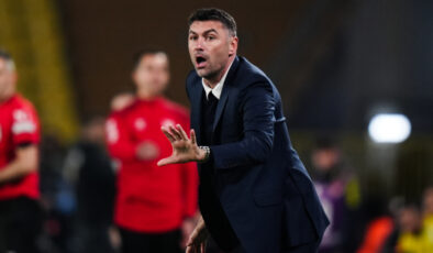 Son Dakika: Gaziantep FK Teknik Direktörü Burak Yılmaz İstifa Etti!