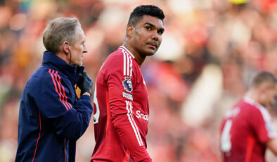 Manchester United Evinde Leeds United’a Yenildi: 45 Yıl Sonra Gelen Galibiyet