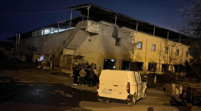 Arnavutköy’de Metal Fabrikasında Tüp Patlaması: 3 İşçi Yaralandı, 1’inin Durumu Ağır