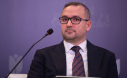 TCMB Başkanı Karahan’dan ABD’de Enflasyon ve Makroekonomik Görünüm Değerlendirmesi: Dezenflasyon Sürüyor