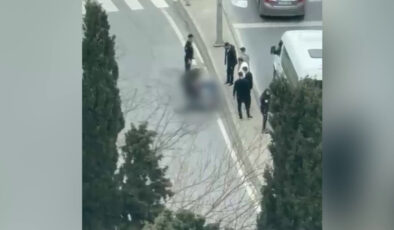 Zeytinburnu’nda Servis Şoförü Feci Kazada Hayatını Kaybetti: Tamir Ettiği Araç Altında Kaldı