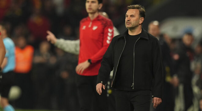 Okan Buruk’un Şampiyonluk Formülü: Kadro İstikrarı Bu Sezon Neden İşlemedi?