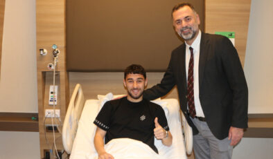 Beşiktaş’ta Kartal Kayra Yılmaz’a Artroskopik Operasyon: Sakatlık Süreci ve Rehabilitasyon Planı