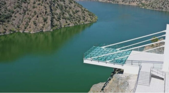 Ankara’daki Adnan Menderes Seyir Terası Ziyaretçilerini Bekliyor: Doğayla İç İçe Bir Kaçış