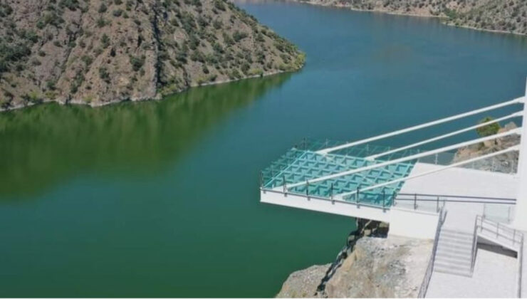 Ankara’daki Adnan Menderes Seyir Terası Ziyaretçilerini Bekliyor: Doğayla İç İçe Bir Kaçış