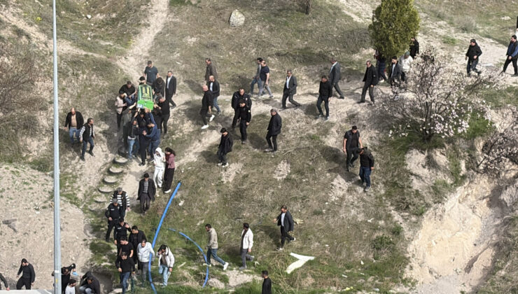Kayseri’de 18 Yaşındaki Genç Dağlık Alanda Ölü Bulundu: Soruşturma Başlatıldı