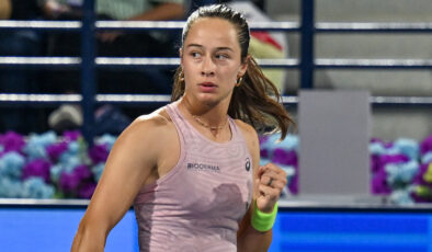 Zeynep Sönmez’den Tarihi Zafer: Porsche Grand Prix’sinde Dünya 8 Numarasını Mağlup Etti!