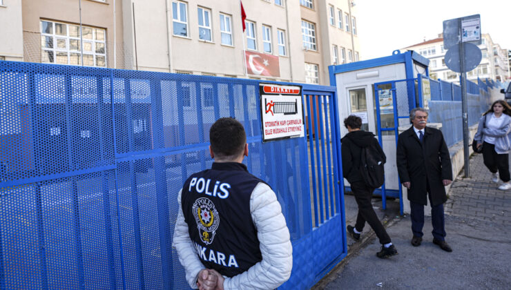 Okul Çevresinde Güvenlik Artırıldı: Polis Denetimleri Yoğunlaştı