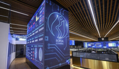 Borsa Günü Düşüşle Tamamladı: BIST 100’de Kayıp, Küresel Belirsizlikler ve Yurt İçi Veriler Takip Edildi