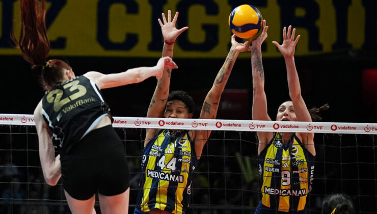 Fenerbahçe Medicana’dan VakıfBank’a Karşı Büyük Geri Dönüş: Şampiyonluk Mücadelesi Son Maça Taşındı