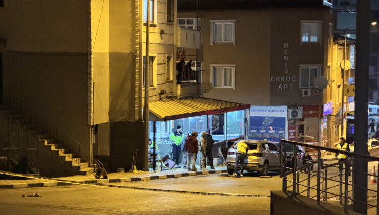 Yalova Tavşanlı’da Kanlı Hesaplaşma: Belediye Başkanı’na Ait İş Yeri Önünde Silahlı Çatışma, 6 Yaralı