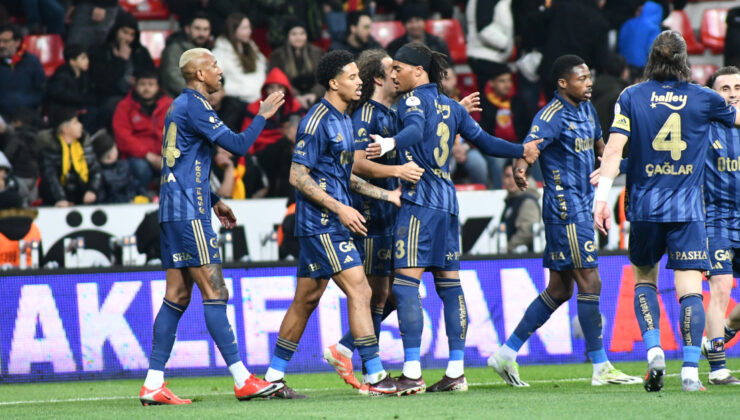 Fenerbahçe, Çaykur Rizespor’u Ağırlıyor: Şampiyonluk Yarışında Kritik Viraj