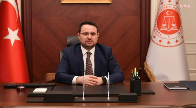 Adalet Bakanı Gürlek’ten Okul Saldırıları Sonrası Sert Tedbirler: Çocuk Suçlarına Karşı Kapsamlı Yasal Düzenlemeler Yolda