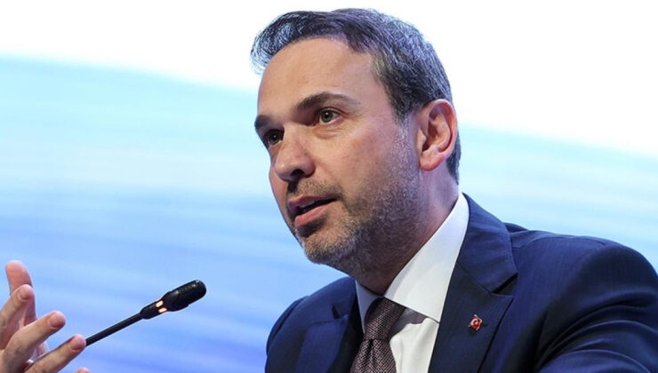 Bakan Bayraktar: Türkiye Enerji Krizlerine Hazırlıklı, Hedef Karbon Nötr Ekonomi
