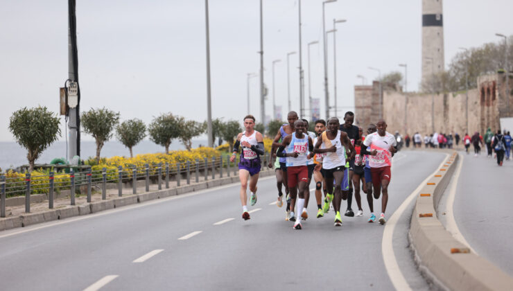 21. İstanbul Yarı Maratonu’nda Rekor Hedefi: ‘En Hızlı Yarı, En Hızlı Sen’ Sloganıyla Koşulacak