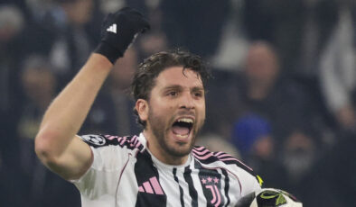 Juventus, Manuel Locatelli ile Sözleşmesini 2030’a Kadar Uzattı: Yıldız Orta Saha Oyuncusu Takımda Kalıyor