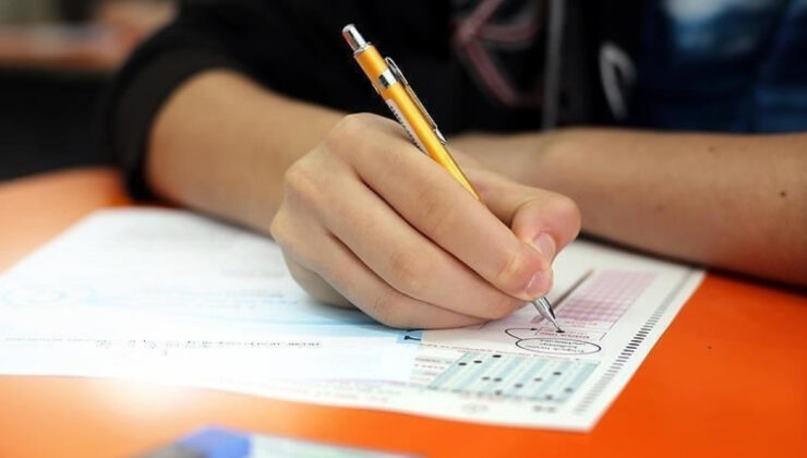 Bursluluk Sınavı Giriş Belgeleri Yayınlandı: Öğrenciler ve Veliler Dikkat!