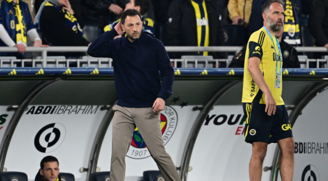 Fenerbahçe Teknik Direktörü Tedesco’dan Beraberlik Sonrası Açıklamalar: ‘Asla Pes Etmeyeceğiz!’