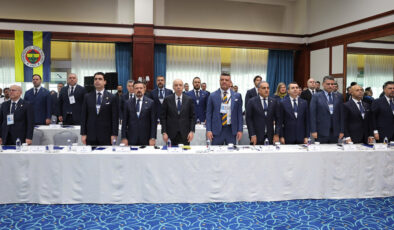 Fenerbahçe Yüksek Divan Kurulu’nda Şampiyonluk Yarışı ve Birlik Mesajları