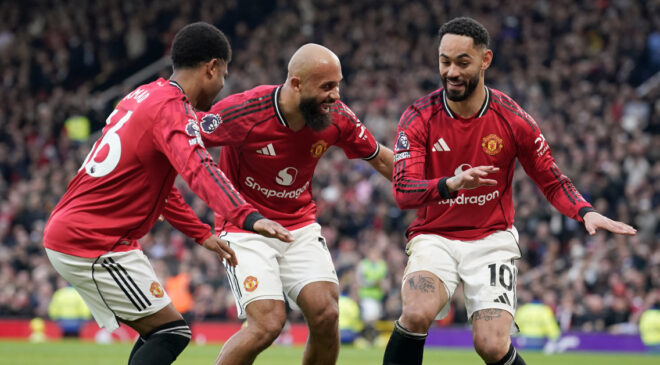 Manchester United, Chelsea’yi Deplasmanda Mağlup Etti: Premier Lig’de Heyecan Dorukta!