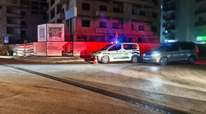 Tarsus’ta Feci Kaza: TIR’ın Çarptığı Suzan Gök Hayatını Kaybetti, Sürücü Gözaltına Alındı