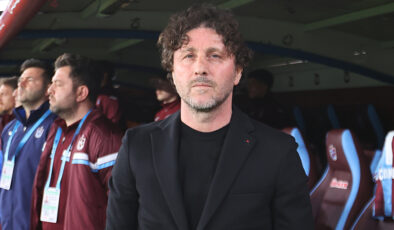 Trabzonspor-RAMS Başakşehir Maçı Berabere Bitti: Fatih Tekke’den Hakem Kararlarına Eleştiri