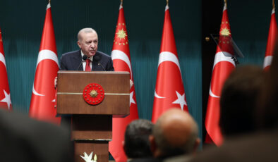 Cumhurbaşkanlığı Kabinesi Toplanıyor: Gündemde Diplomasi, Savaş ve Ekonomi Var
