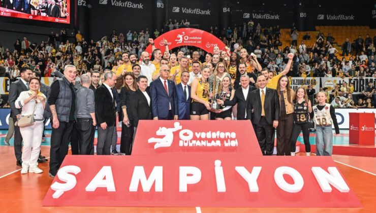 VakıfBank, Vodafone Sultanlar Ligi Şampiyonu! Vargas ve Markova’dan Rekorlar