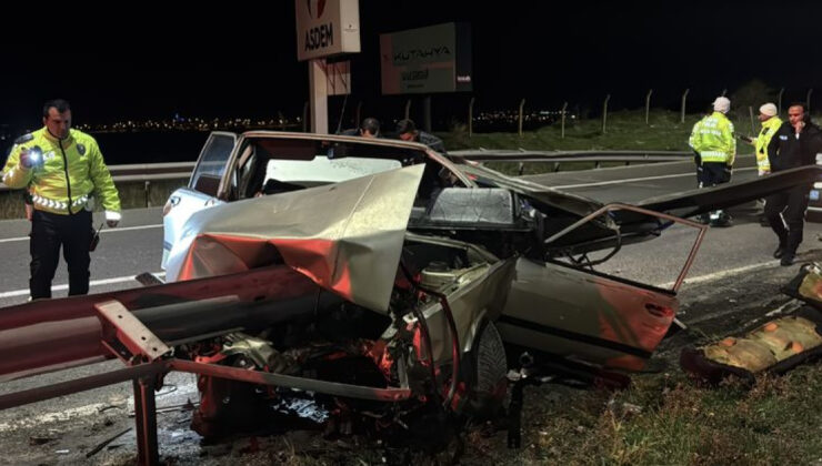 Kütahya-Afyonkarahisar Yolunda Feci Kaza: Bariyerlere Çarpan Sürücü Musa Kafkas Hayatını Kaybetti