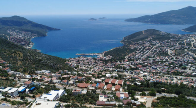 Kaş’ta Kaçak Yapılarla Mücadele: 5 Bin 112 Kaçak Yapı İçin 10. Yıkım İhalesi