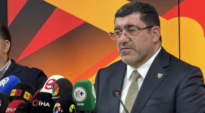 Kayserispor Başkanı Açıkalın’dan İstifa Sinyali: ‘Başarı İçin Giderim, Kulübün Anahtarını Veririm!’