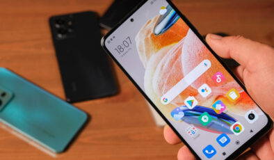 AB’den Akıllı Telefonlara Devrim: 2027’den İtibaren Bataryalar Kullanıcı Tarafından Değiştirilebilecek