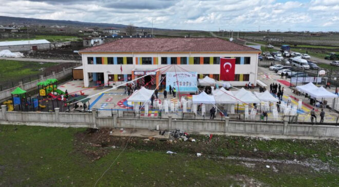 Diyarbakır’da İş İnsanlarından Anlamlı Eğitim Hamlesi: Mutlu Çocuklar İlkokulu ve Ortaokulu Açıldı