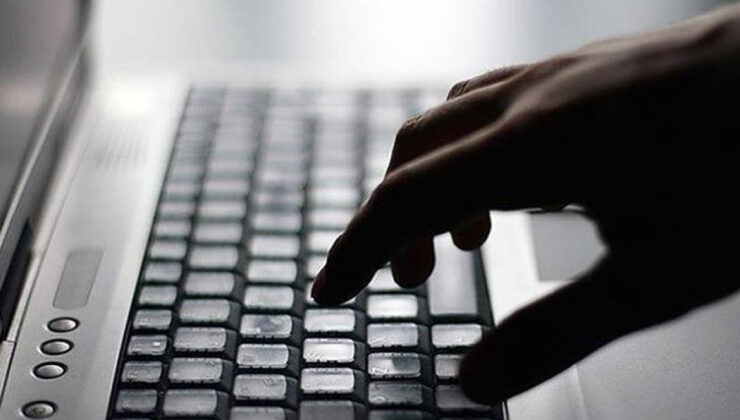 Kars’ta Sosyal Medya Operasyonu: Okul Saldırıları Bahanesiyle Korku Yayan 197 Hesaba Erişim Engeli