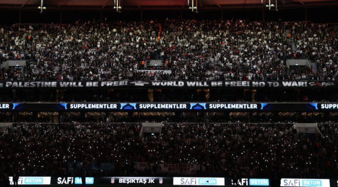 Beşiktaş-Fenerbahçe Maçında Karaborsa Bilet Satışı: 15 Şüpheli Gözaltına Alındı