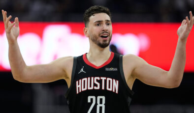 NBA Playoff Heyecanı Devam Ediyor: Lakers Seride Öne Geçti, 76ers’tan Kritik Galibiyet