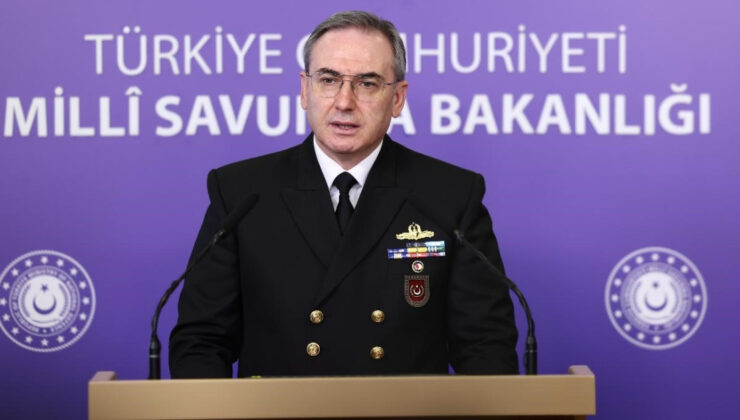 Bursa’da ‘Karagül’ Lakaplı Fenomen Kadını Bıçakla Yaraladı: Canlı Yayında Skandal