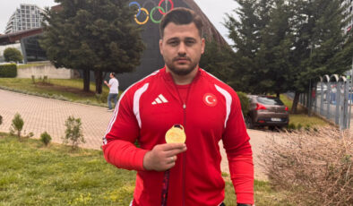 Rıza Kayaalp’ten Tarihi Başarı: 13. Avrupa Şampiyonluğu ve Rekor Yorumu