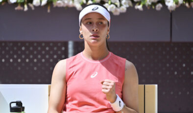 Zeynep Sönmez ve Alexandra Eala Madrid’de Çiftlerde Zaferle Başladı: İlk Turu Geçtiler