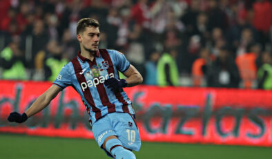 Trabzonspor’un Penaltı Zaferi Sonrası Muçi’den Açıklamalar: ‘Yarı Finali de Kazanmak İstiyoruz’