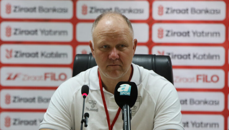 Samsunspor Yardımcı Antrenörü Sebastian Hahn’dan Trabzonspor Maçı Değerlendirmesi: ‘Hakemin Yönetimi Beklenmedikti’