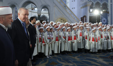 Cumhurbaşkanı Erdoğan’dan Hafızlık İcazet Merasimi’ne Katılım: Üsküdar’da 333 Öğrenciye İcazet