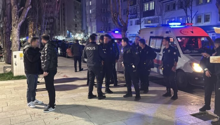 Kütahya’da Bıçaklı Kavga: İş Hanı Bahçesinde Kan Döküldü, 2 Yaralı