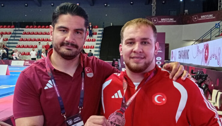 Avrupa Güreş Şampiyonası’nda Türkiye’den Madalya Yağmuru: Taha Akgül’den Değerlendirmeler