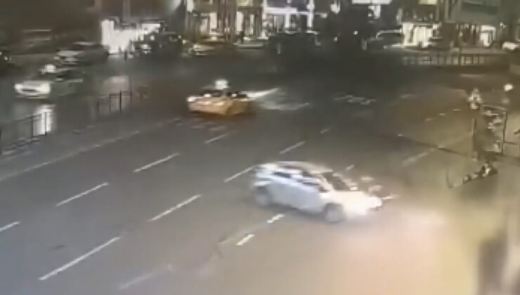 Şişhane’de Feci Kaza: Motosiklet Durağa Daldı, Sürücü Hayatını Kaybetti