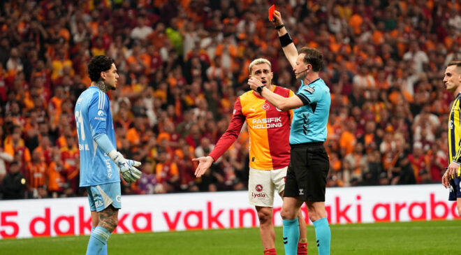 Galatasaray-Fenerbahçe Derbisi: Tartışmalı Pozisyonlar Eski Hakemlerin Gözünden Değerlendirildi