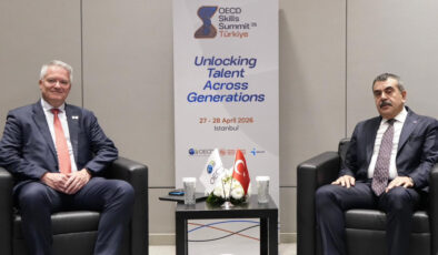 Bakan Tekin’den OECD Zirvesi’nde Eğitimde Yeni Dönem: Beceri Odaklı Müfredat ve Mesleki Eğitimde Dönüşüm