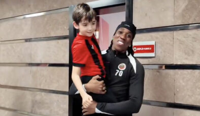 Gençlerbirliği’nden Minik Taraftar Ural’a Unutulmaz 23 Nisan Sürprizi: Tongya İle Buluşma!