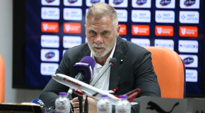 Samsunspor Teknik Direktörü Thorsten Fink’ten Galatasaray Maçı Öncesi Değerlendirme: ‘Elimizden Gelenin En İyisini Yapacağız’