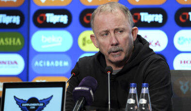 Sergen Yalçın’dan Maç Sonrası Değerlendirme: ‘Oyun Tatmin Etmedi, Hedefsiz Kalınca İşler Zorlaşıyor’